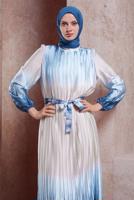 Vêtements hijab BLEU ROBE DÉGRADÉE CEINTURE T 8785