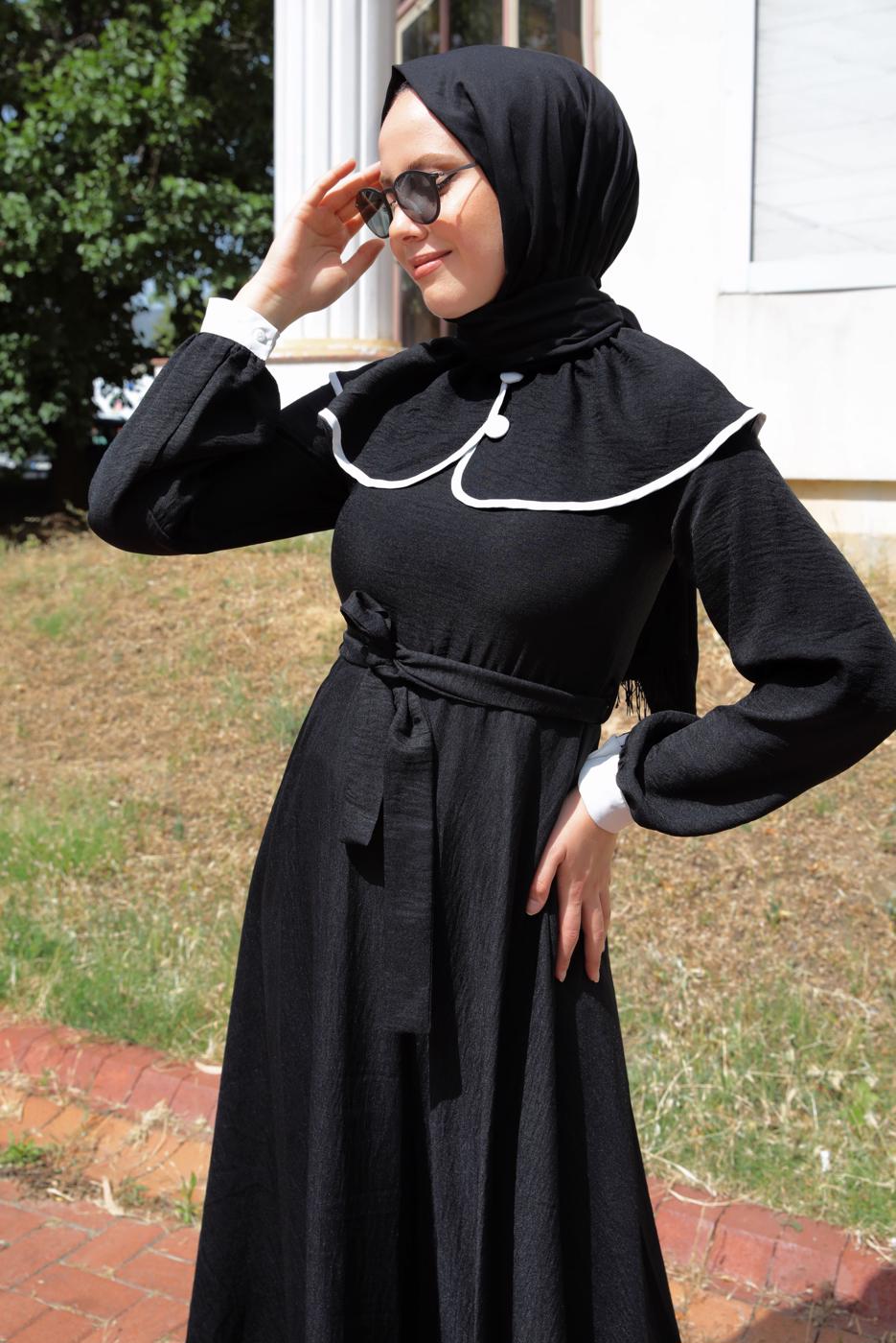 Tesettür giyim SİYAH KUŞAKLI TESETTÜR ELBİSE T 8806