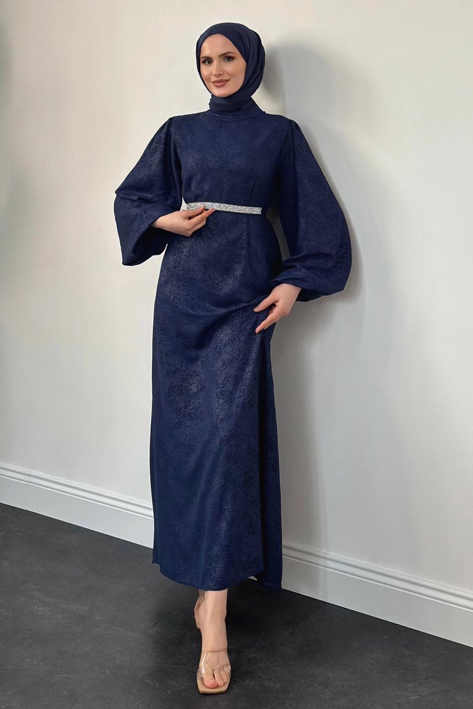 Tesettür giyim LACİVERT KUŞAKLI ELBİSE T 8906