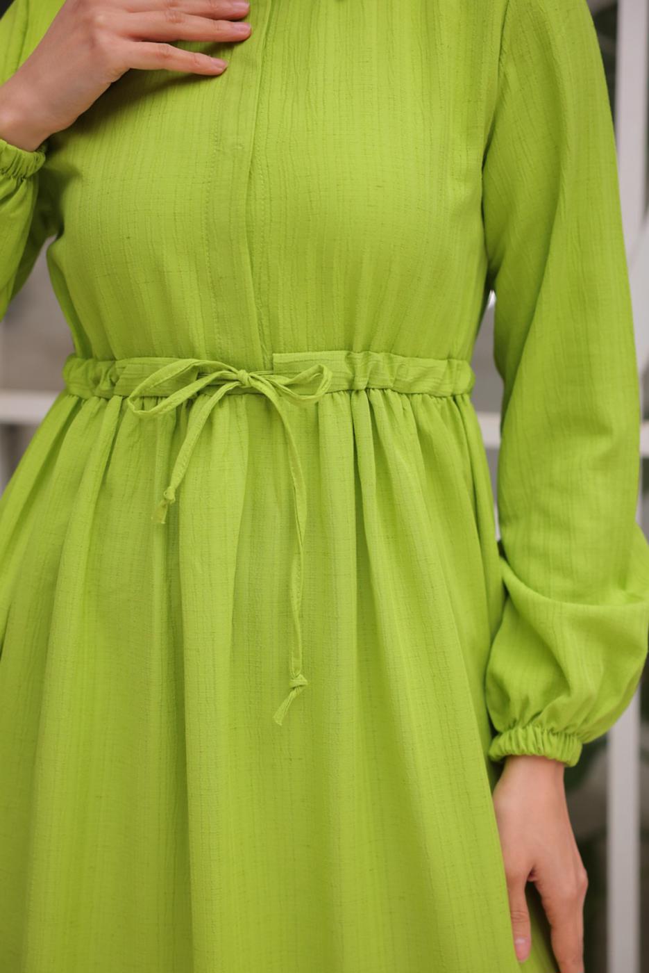 Tesettür giyim YEŞİL BELİ BÜZGÜLÜ ELBİSE T 90616