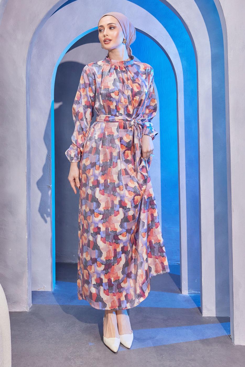 Tesettür giyim LACİVERT KUŞAKLI DESENLİ ELBİSE T 9893