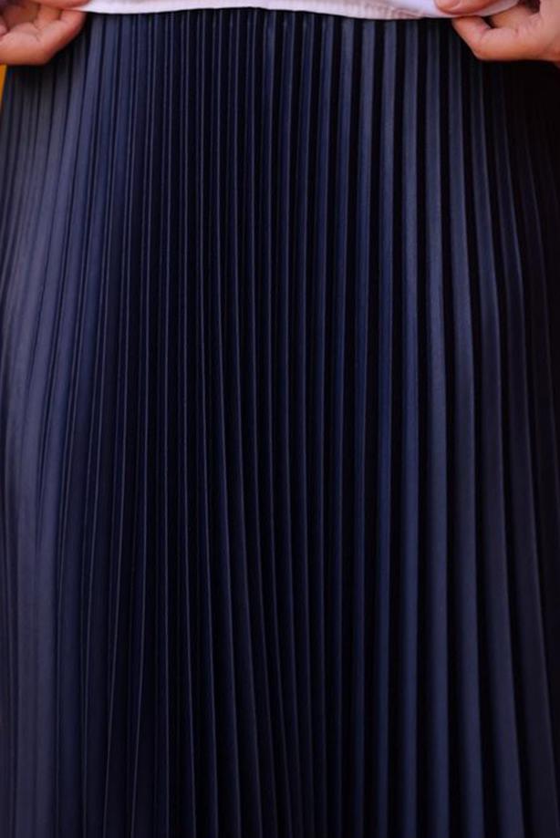 Tesettür giyim LACİVERT PİLİSELİ ETEK T 9831 - TRENDTESETTÜR