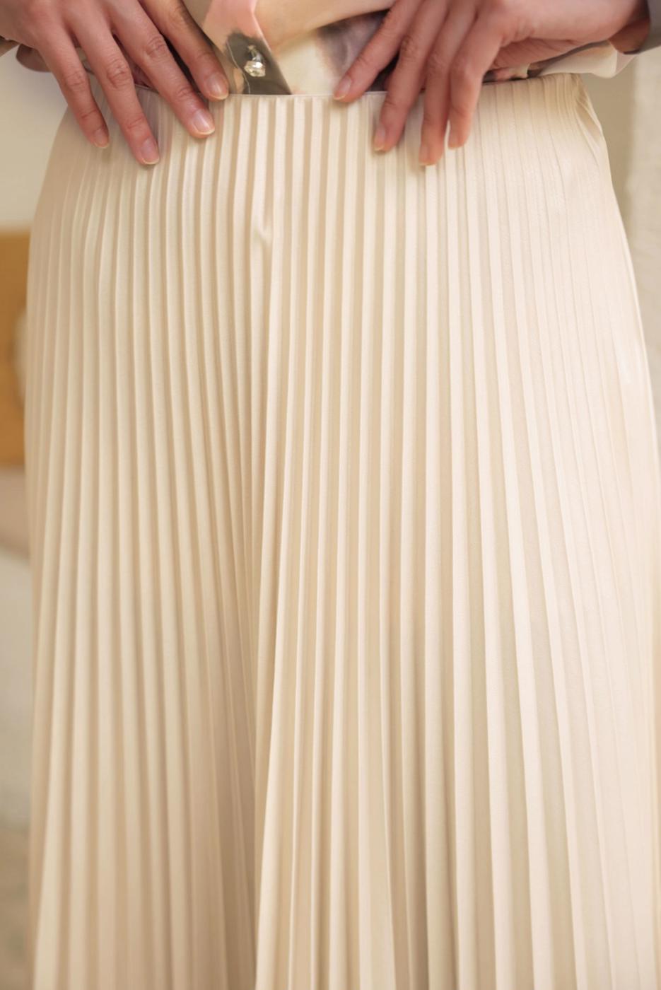 Tesettür giyim BEJ PİLİSELİ ETEK T 9831