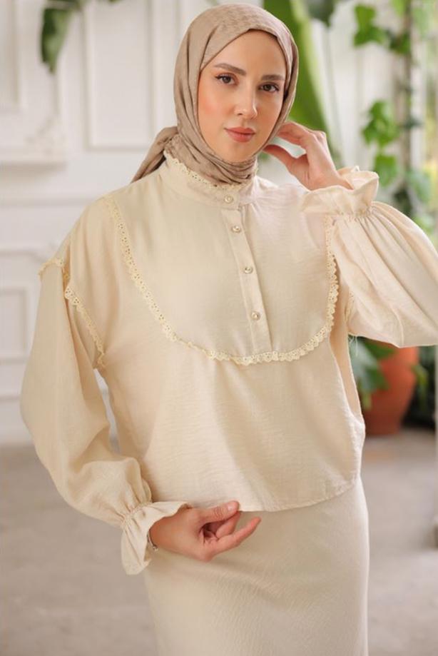 Tesettür giyim BEJ DANTEL DETAYLI ETEKLİ TAKIM T 8702 - TRENDTESETTÜR