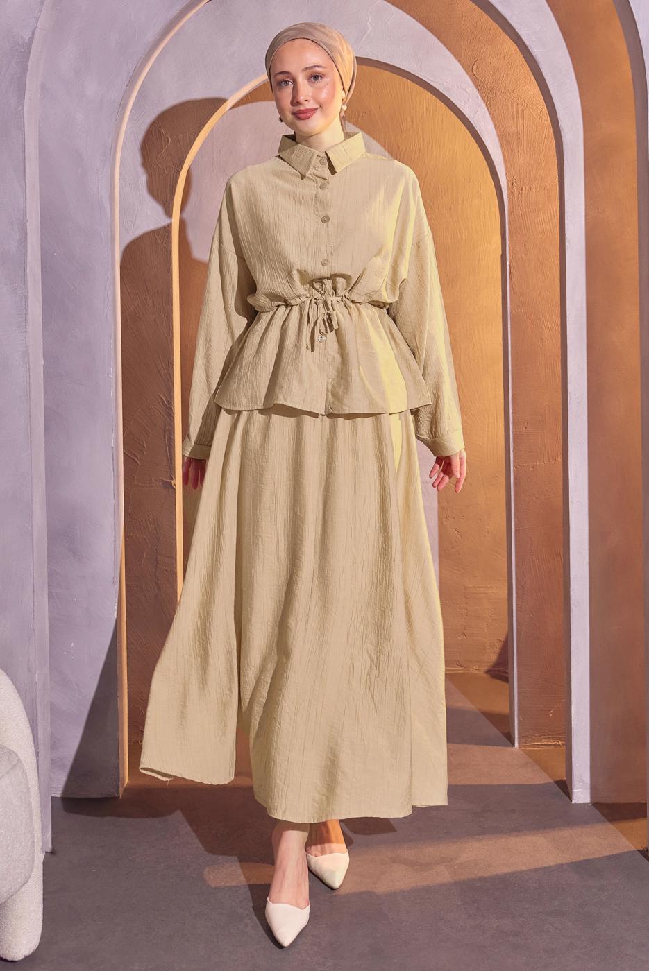 Tesettür giyim BEJ BELİ BAĞCIKLI ETEKLİ TAKIM T 8714