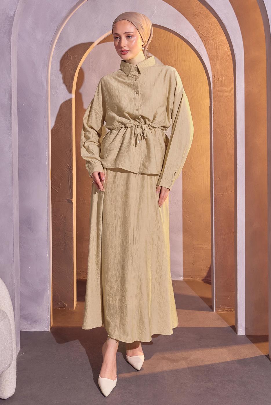 Tesettür giyim BEJ BELİ BAĞCIKLI ETEKLİ TAKIM T 8714