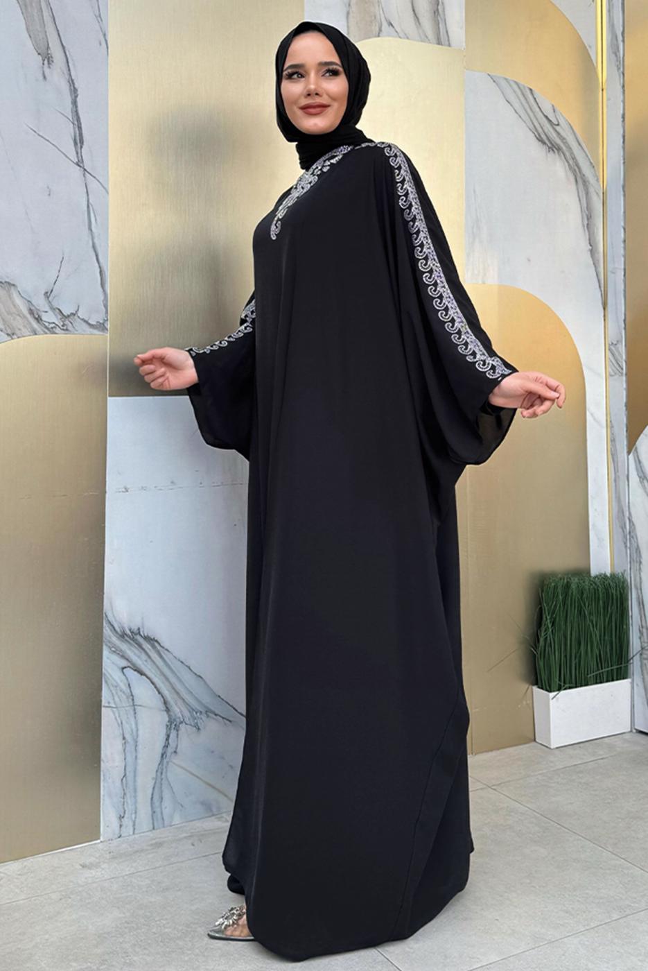 Tesettür giyim SİYAH İŞLEME DETAYLI ELBİSELİ TAKIM T 9948