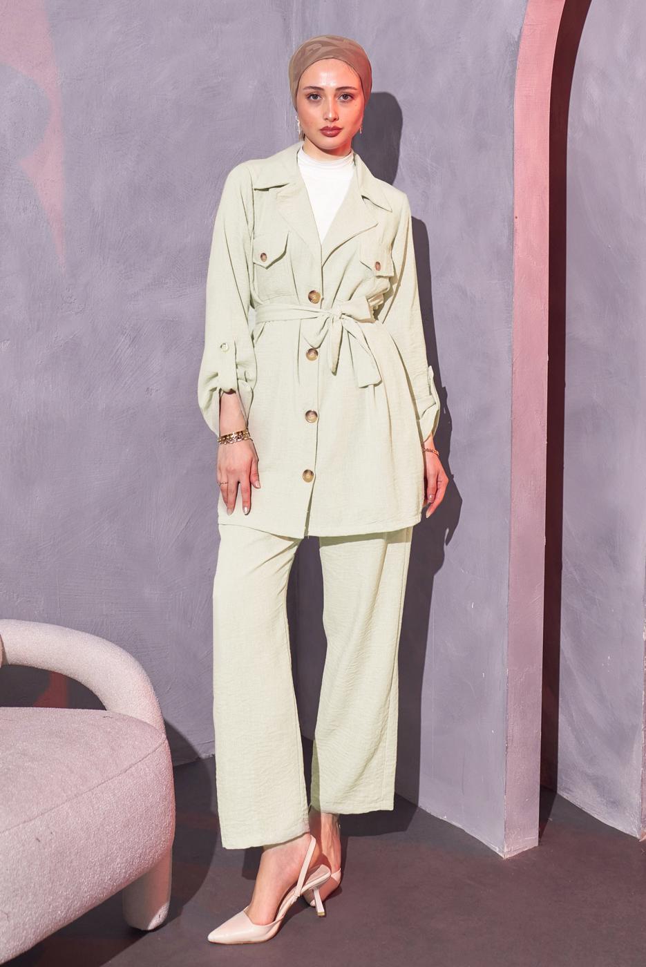 Tesettür giyim BEJ KUŞAKLI PANTOLONLU TAKIM T 0114