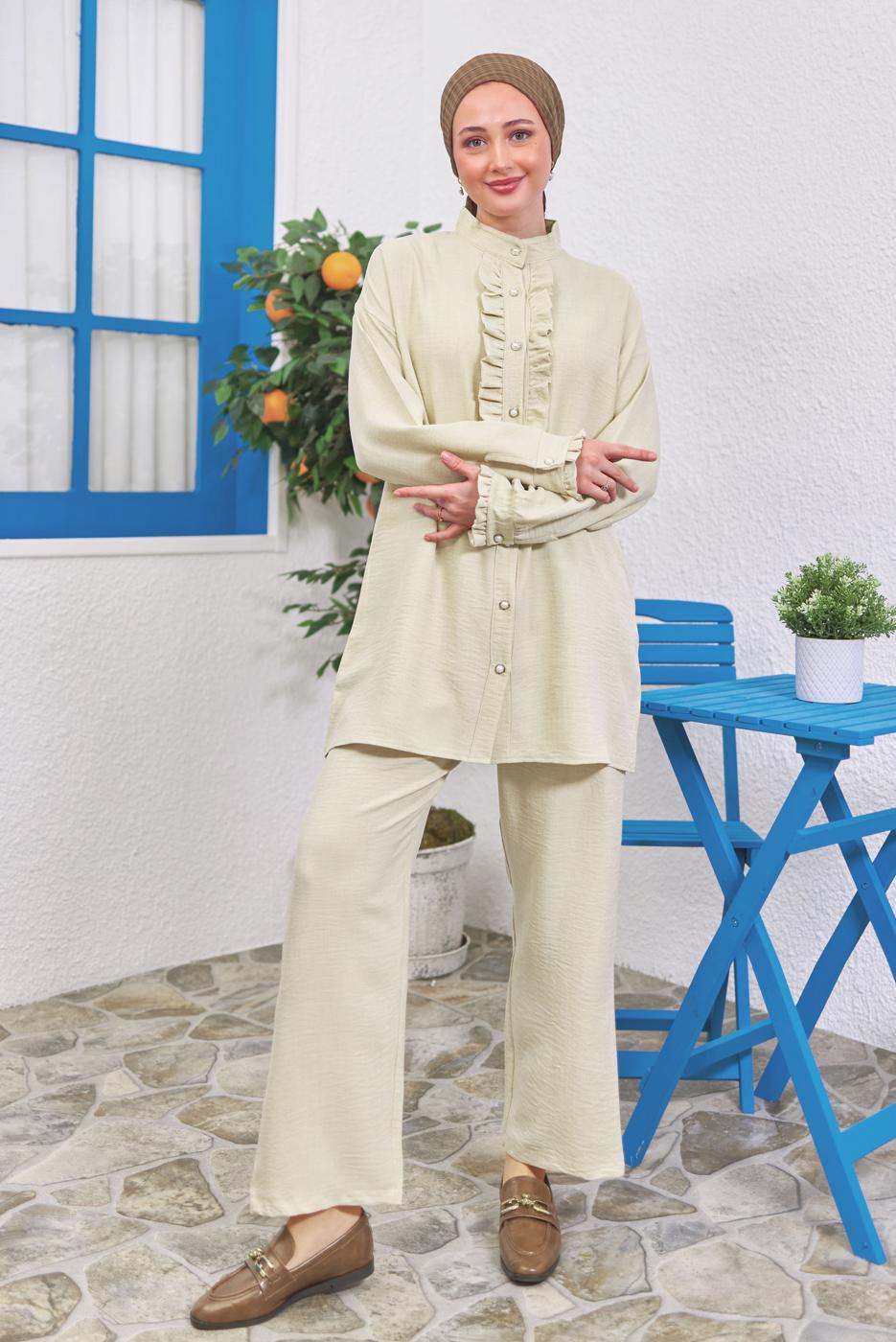 Tesettür giyim BEJ FIRFIR DETAYLI PANTOLONLU TAKIM T 0383