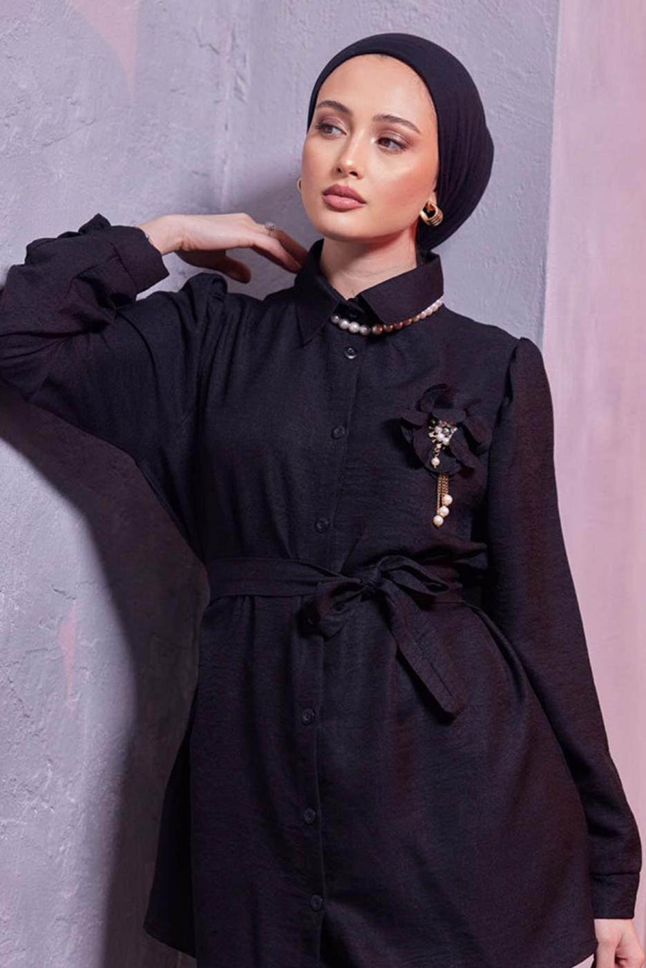 Tesettür giyim SİYAH BROŞ DETAYLI PANTOLONLU TAKIM T 0493