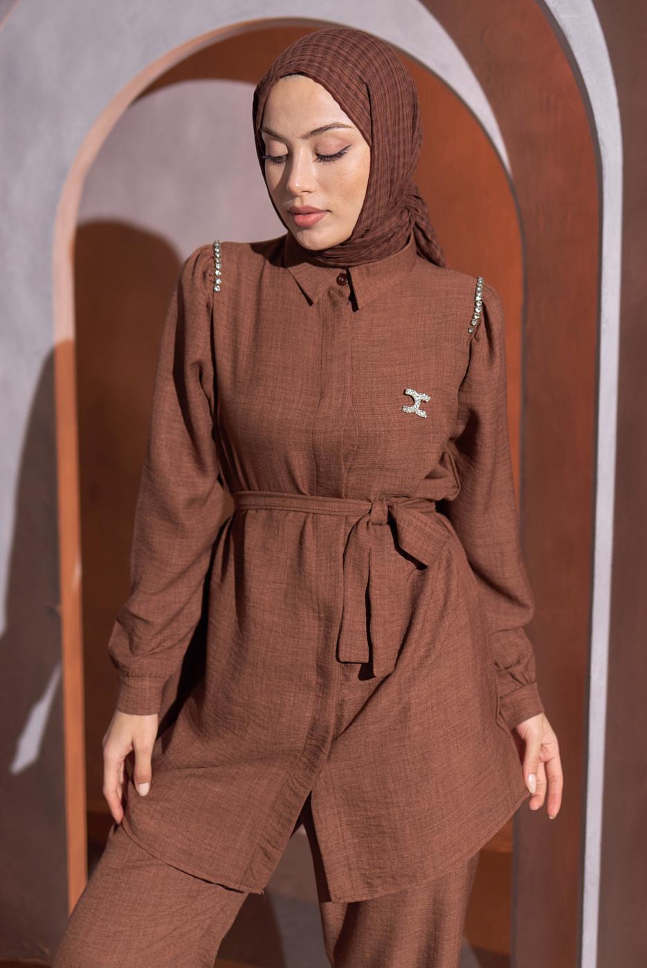 Tesettür giyim KAHVE BROŞ DETAYLI PANTOLONLU TAKIM T 1193