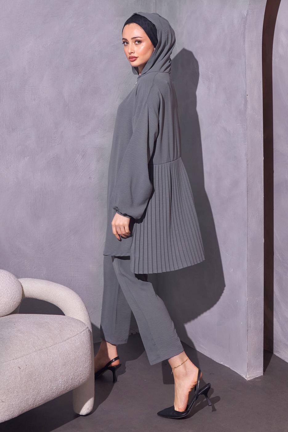 Tesettür giyim GRİ KAPÜŞONLU PANTOLONLU TAKIM T 1214