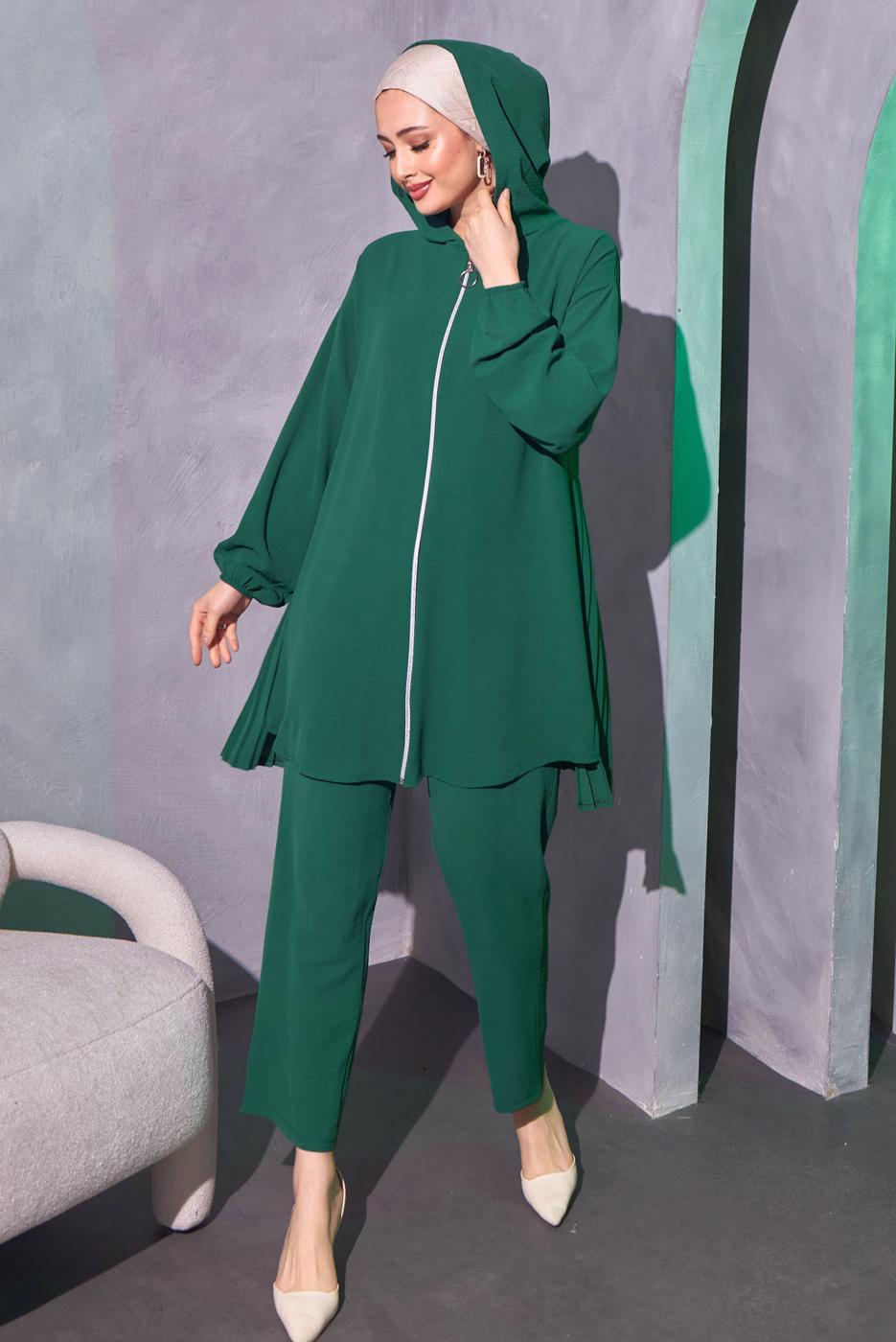Tesettür giyim YEŞİL KAPÜŞONLU PANTOLONLU TAKIM T 1214