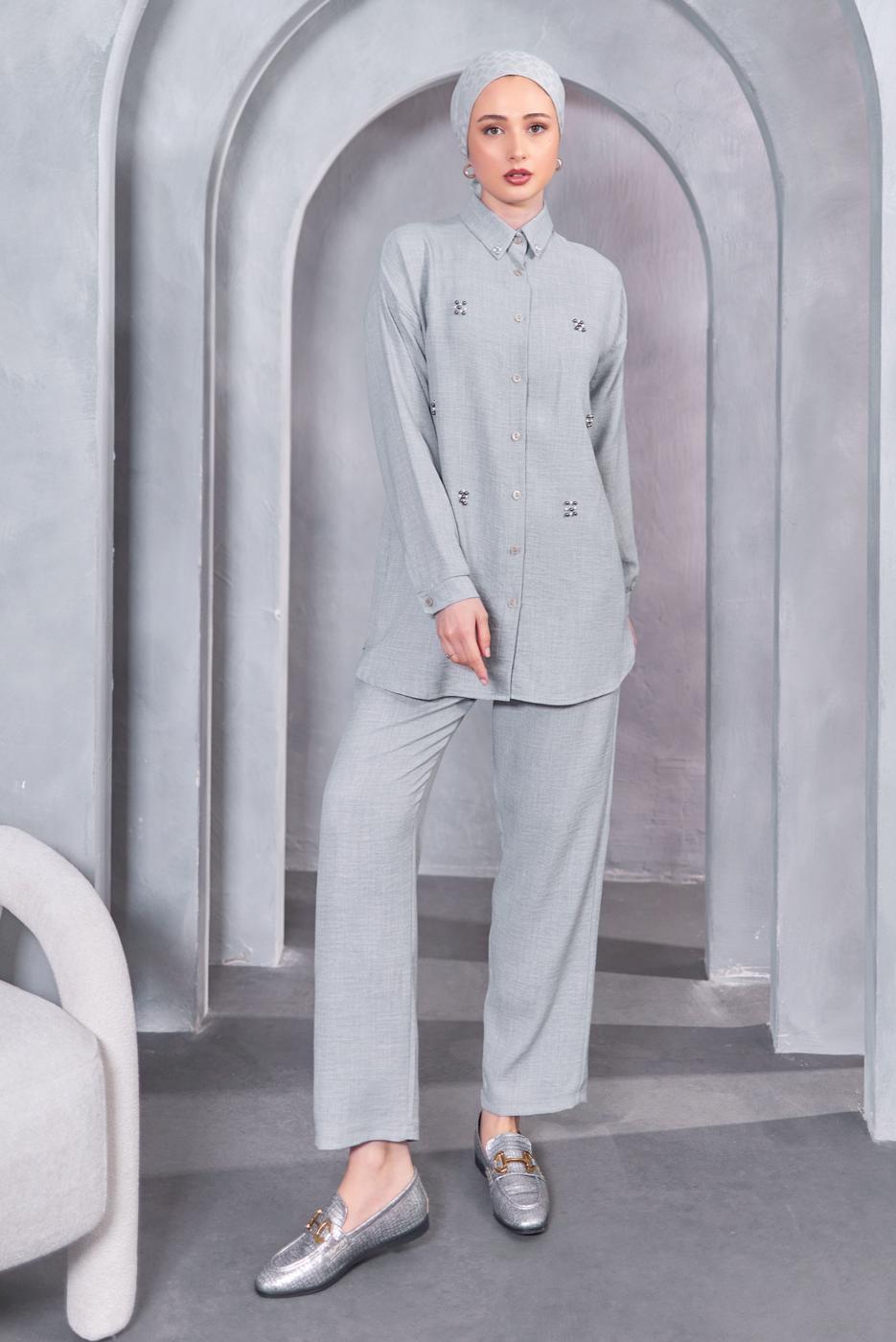 Tesettür giyim GRİ DÜĞMELİ PANTOLONLU TAKIM T 1283