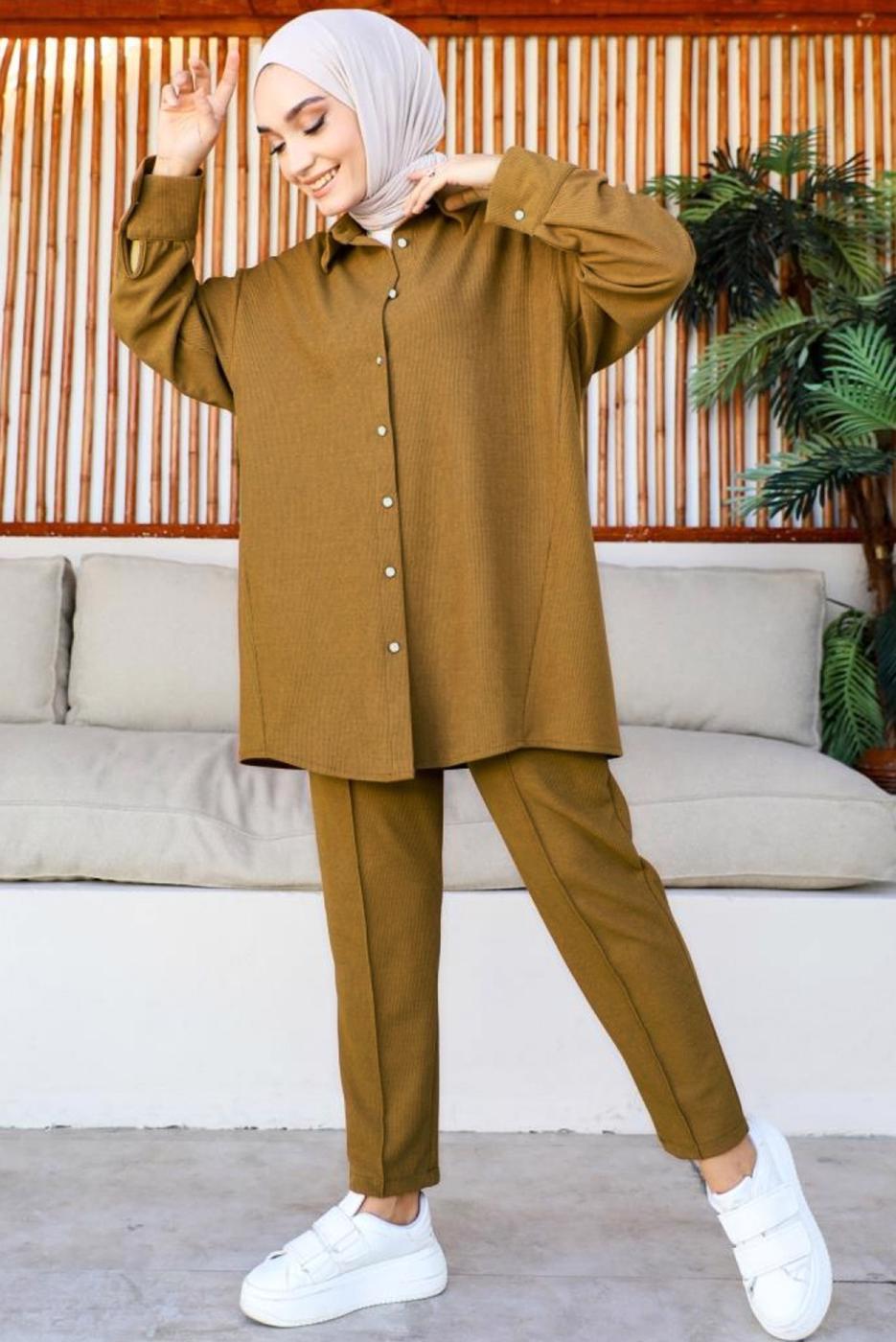 Tesettür giyim TABA GÖMLEK YAKA PANTOLONLU TAKIM T 15616