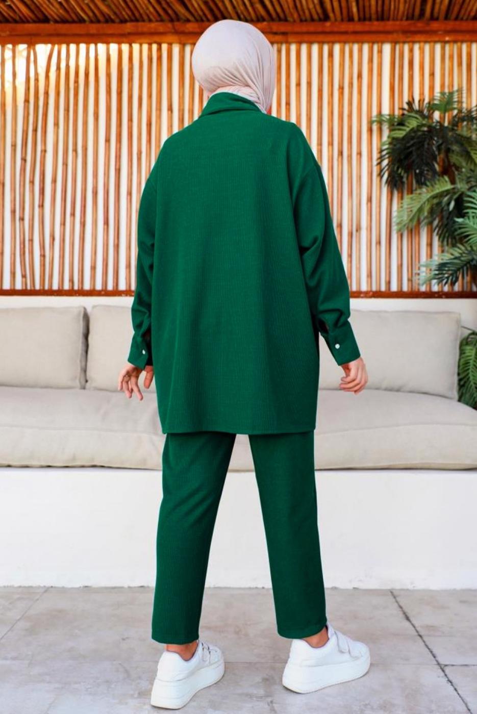 Tesettür giyim YEŞİL GÖMLEK YAKA PANTOLONLU TAKIM T 15616