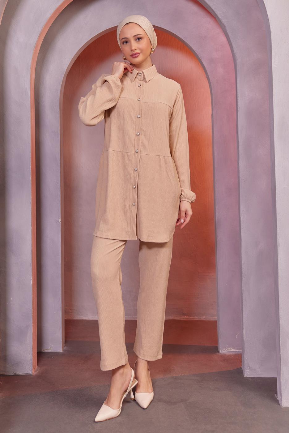 Tesettür giyim BEJ GÖMLEK YAKA PANTOLONLU TAKIM T 3936