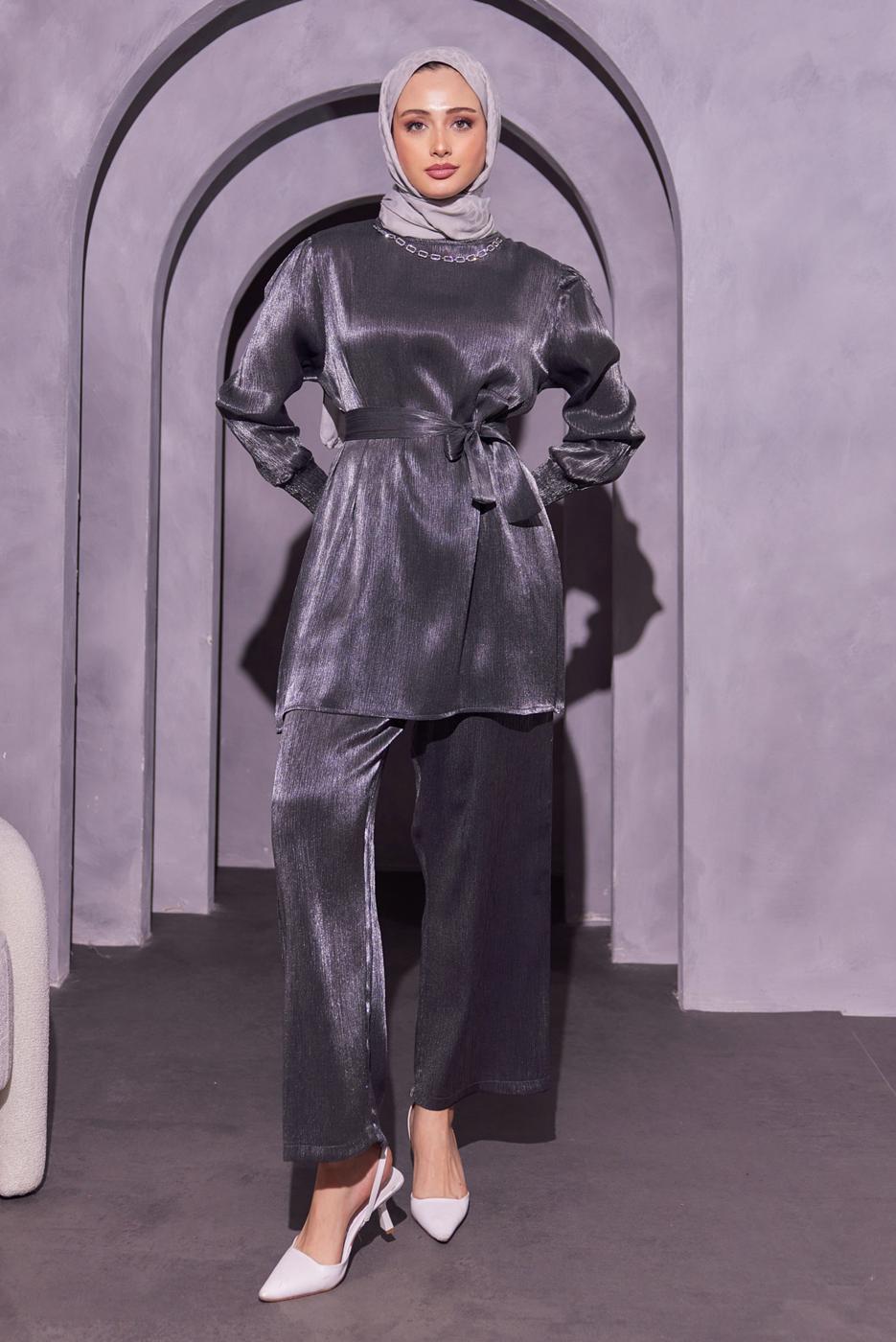 Tesettür giyim GRİ ZİNCİR DETAYLI PANTOLONLU TAKIM T 4693