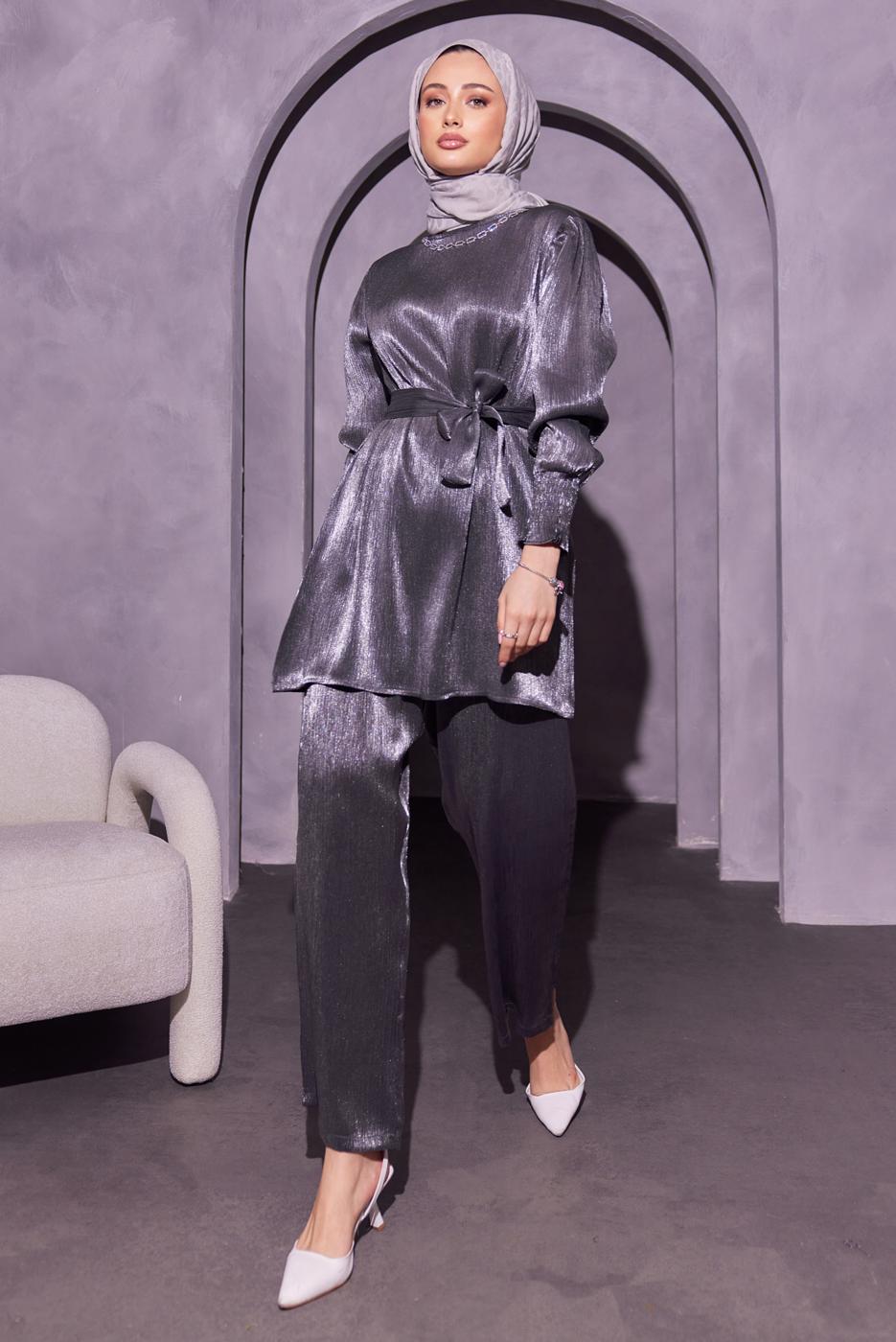 Tesettür giyim GRİ ZİNCİR DETAYLI PANTOLONLU TAKIM T 4693