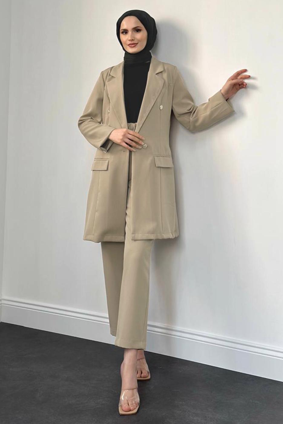 Tesettür giyim BEJ KRUVAZE YAKA PANTOLONLU TAKIM T 4995