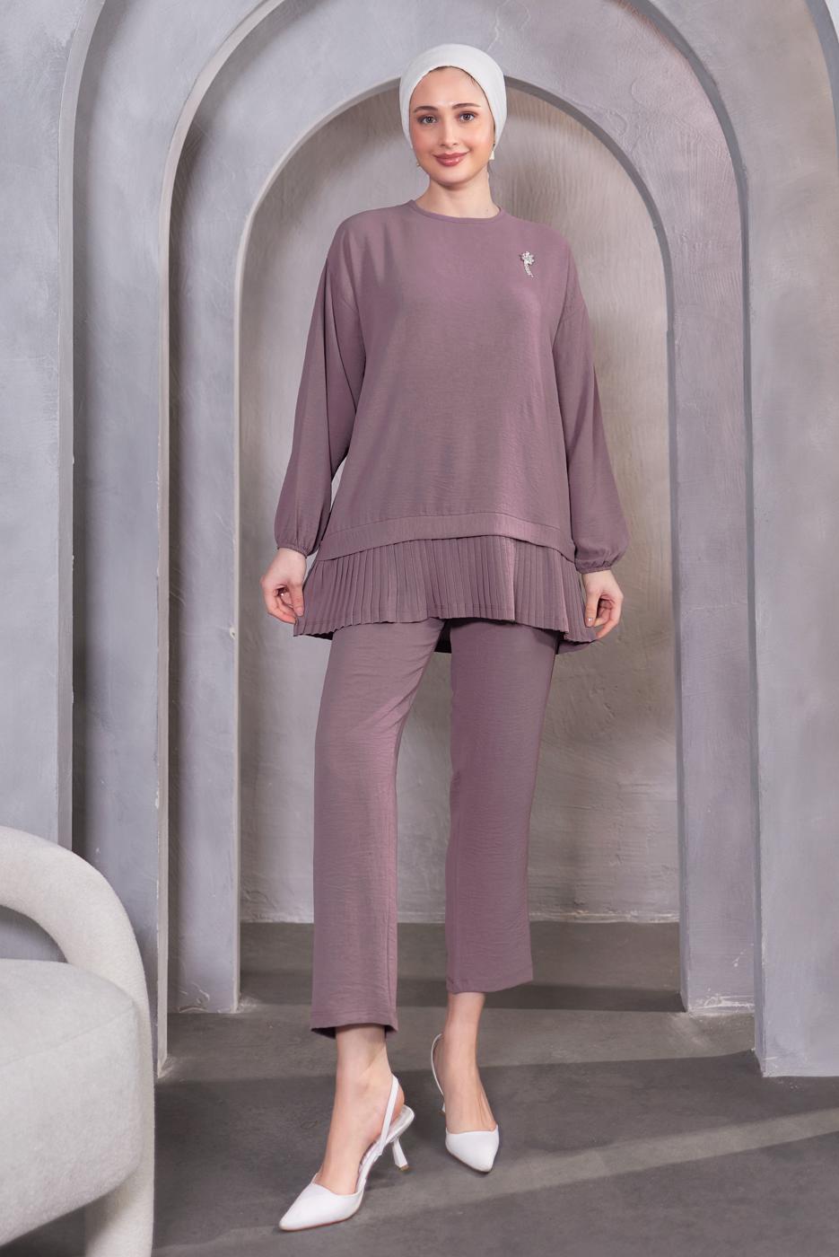 Tesettür giyim PEMBE BROŞ DETAYLI PANTOLONLU TAKIM T 5983