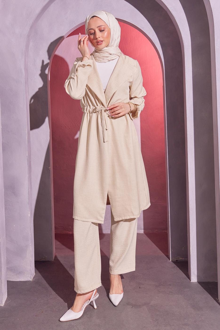 Tesettür giyim BEJ BELDEN BAĞLAMALI PANTOLONLU TAKIM T 6704