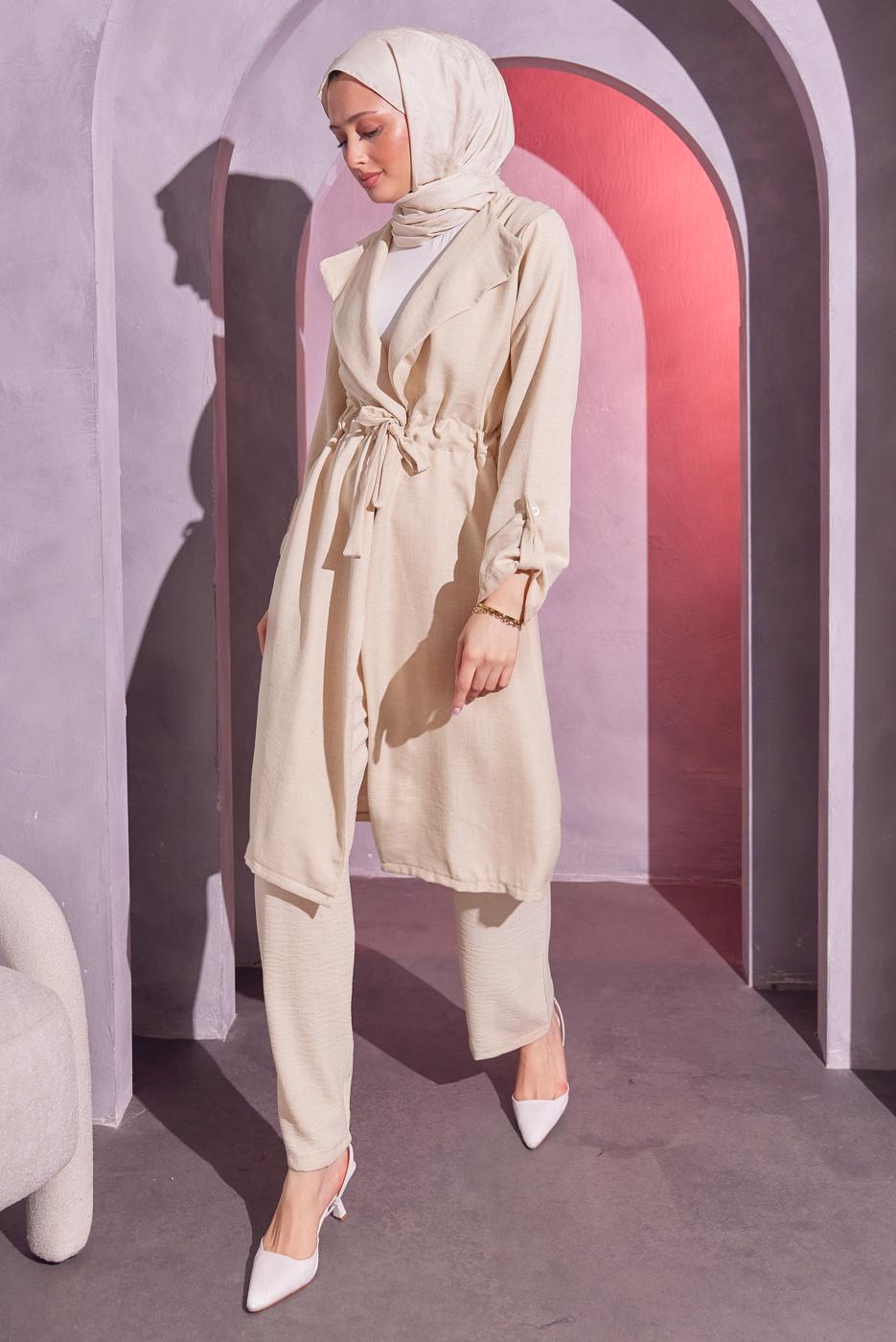 Tesettür giyim BEJ BELDEN BAĞLAMALI PANTOLONLU TAKIM T 6704