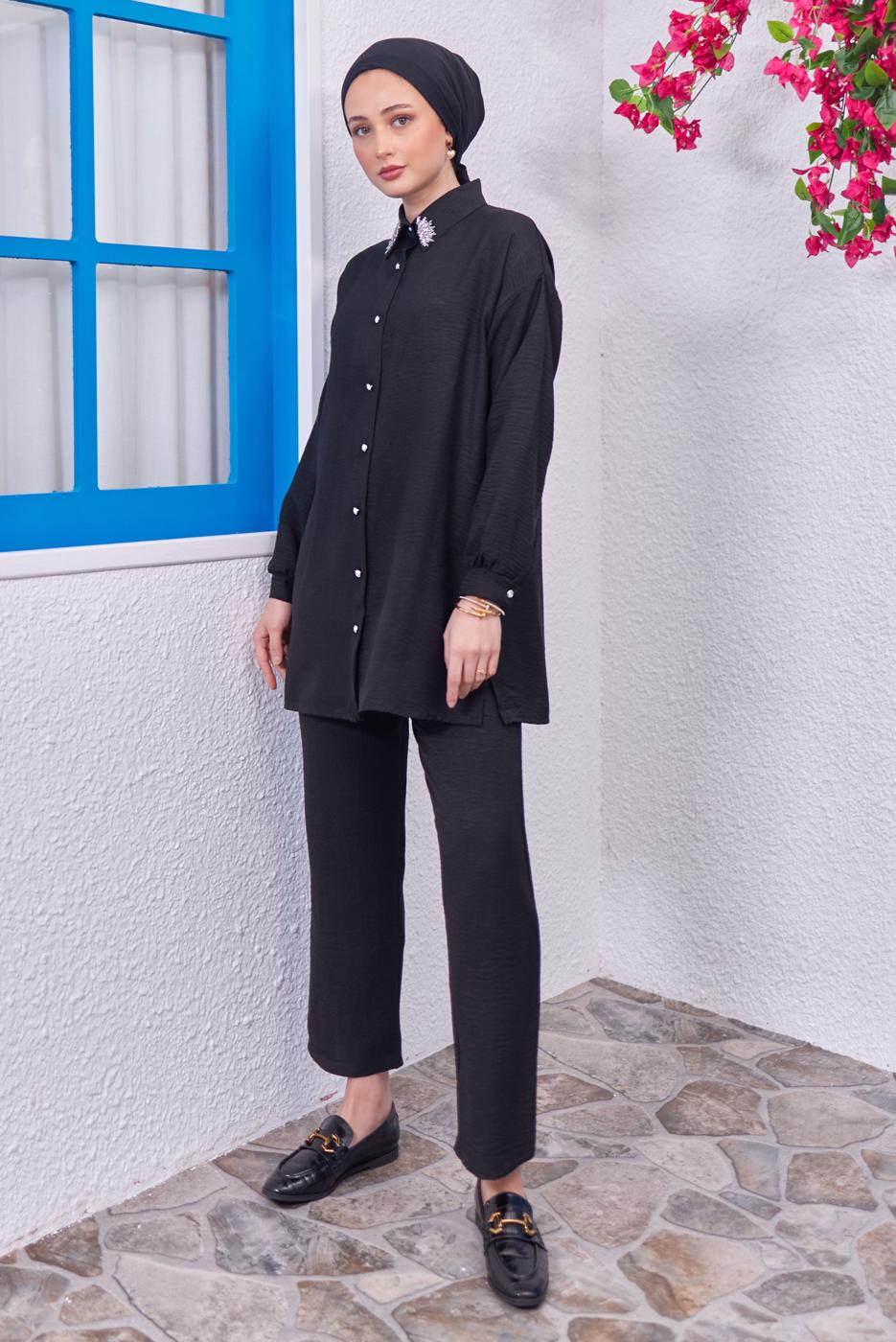Tesettür giyim SİYAH GÖMLEK YAKA PANTOLONLU TAKIM T 7083