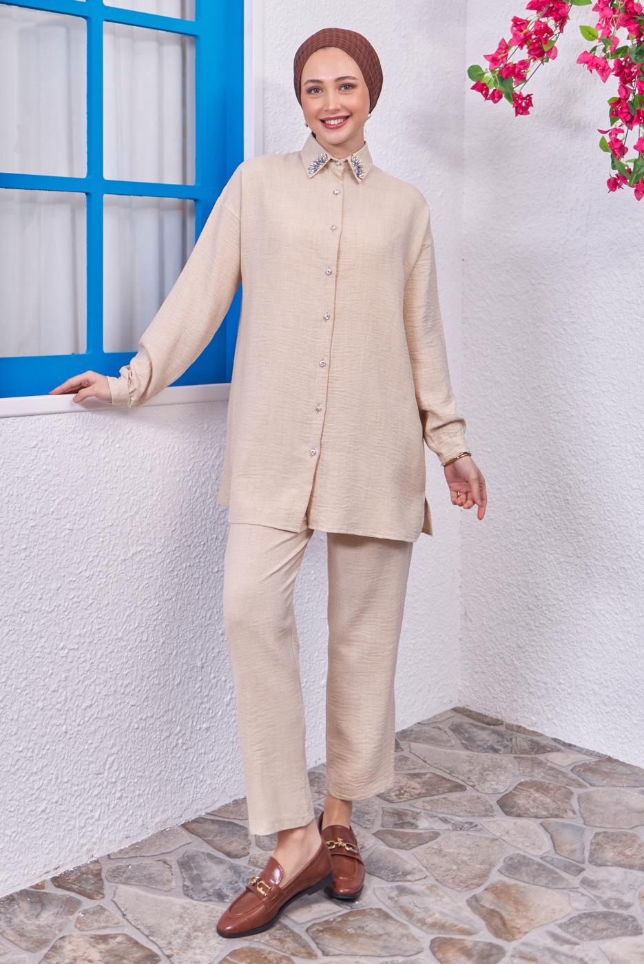 Tesettür giyim BEJ GÖMLEK YAKA PANTOLONLU TAKIM T 7083