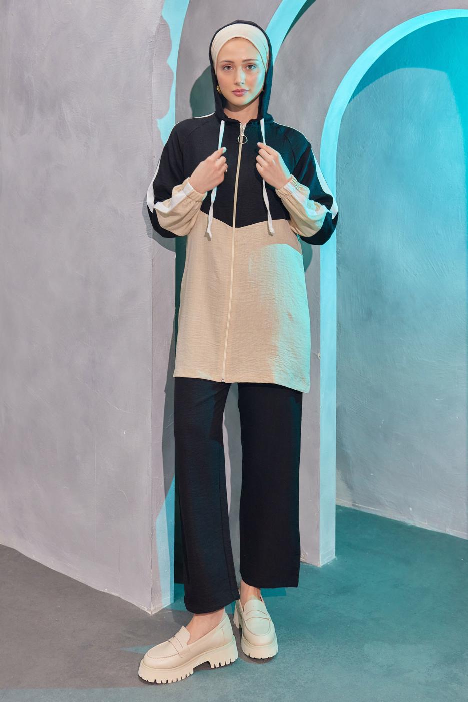 Tesettür giyim SİYAH KAPÜŞONLU PANTOLONLU TAKIM T 8004