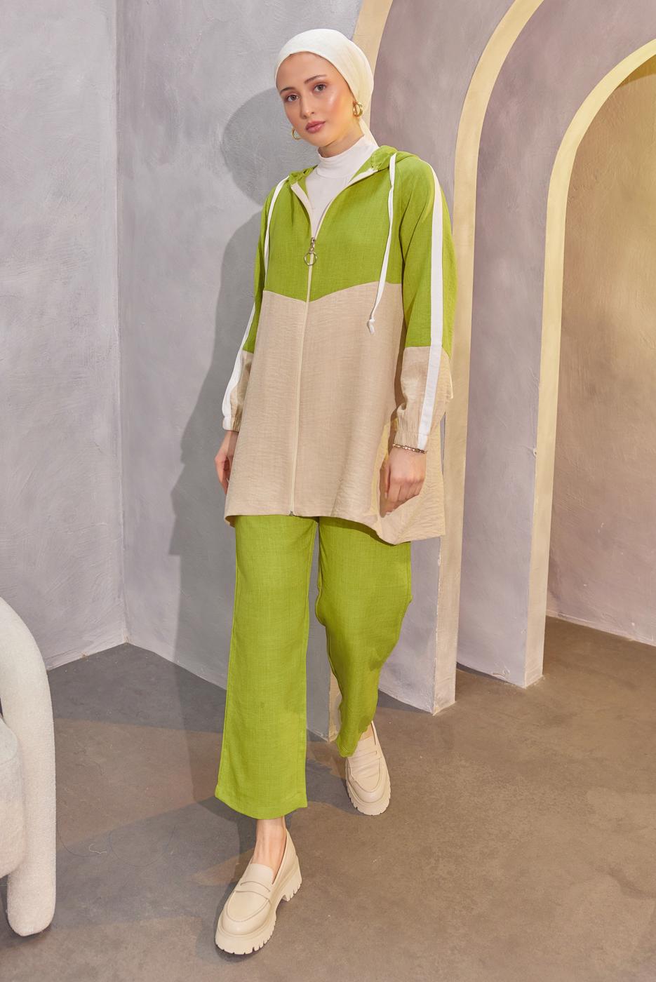 Tesettür giyim YEŞİL KAPÜŞONLU PANTOLONLU TAKIM T 8004