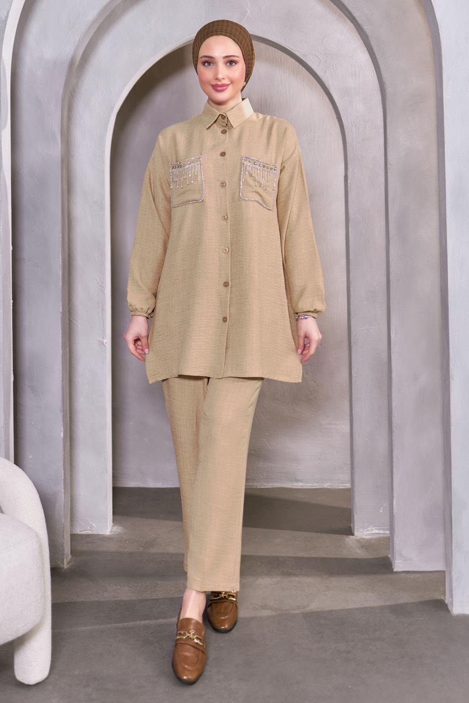 Tesettür giyim BEJ TAŞ DETAYLI PANTOLONLU TAKIM T 8683