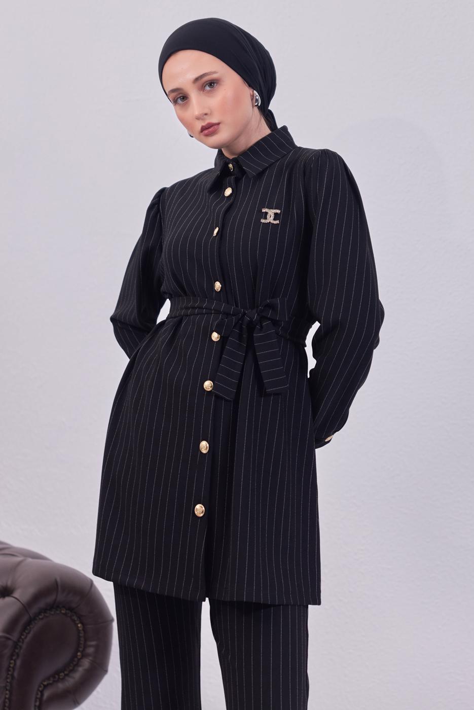 Tesettür giyim SİYAH KUŞAKLI ÇİZGİLİ PANTOLONLU TAKIM T 8783