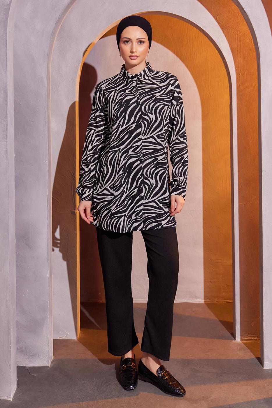 Tesettür giyim SİYAH ZEBRA DESENLİ PANTOLONLU TAKIM T 9693