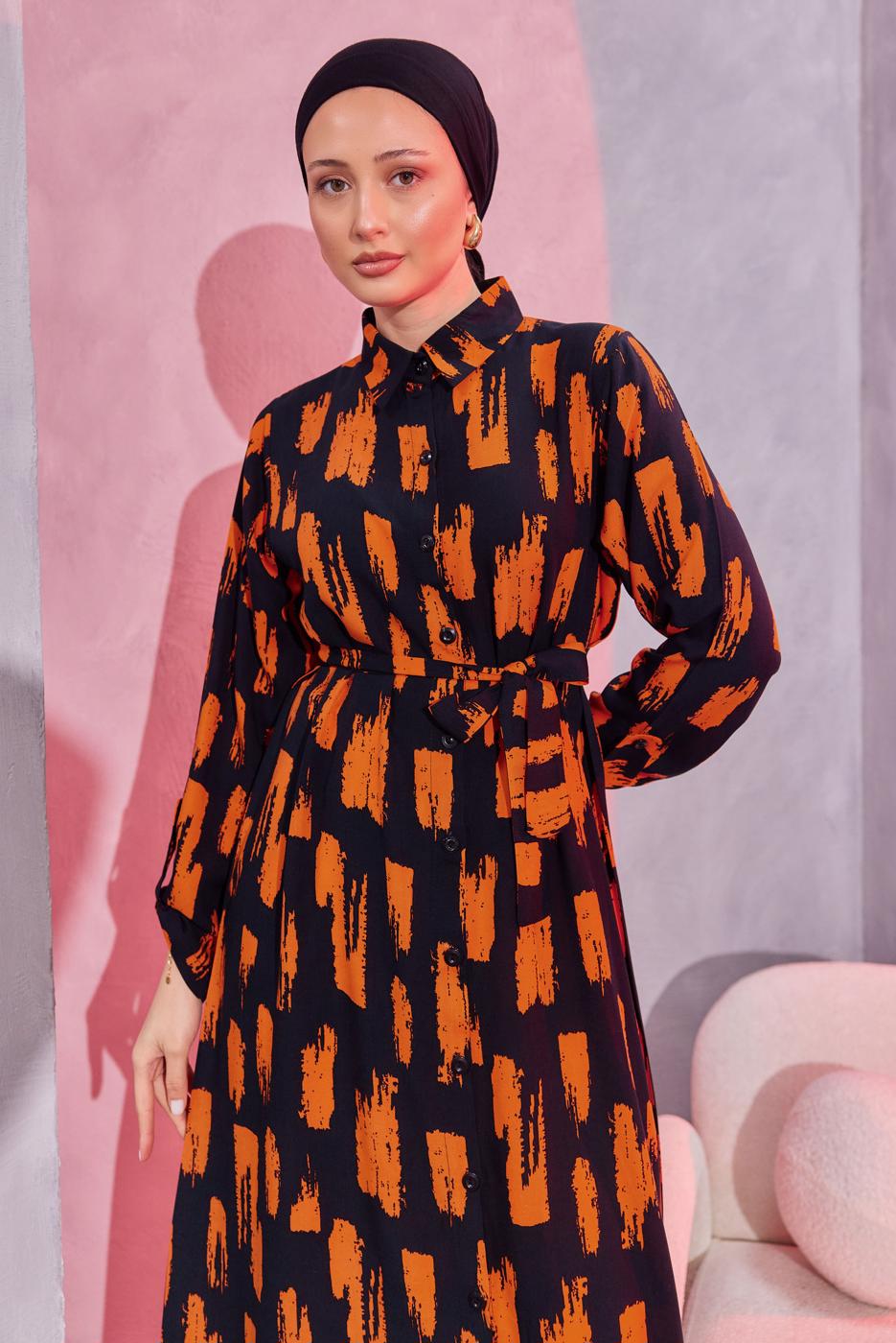 Tesettür giyim SİYAH KUŞAKLI DESENLİ UZUN TUNİK T 6104