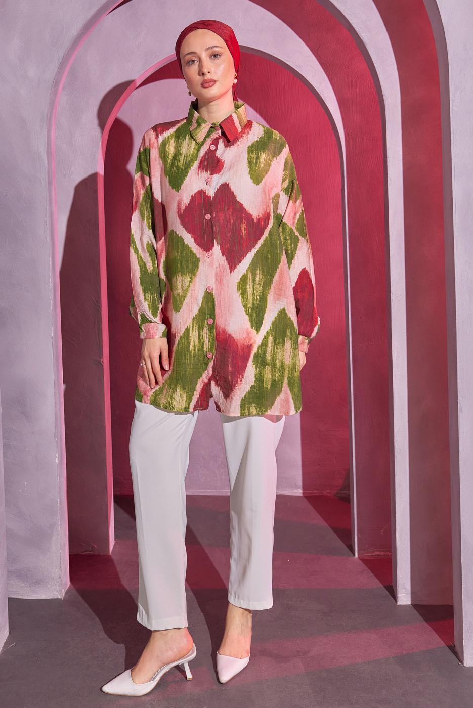 Tesettür giyim YEŞİL DESENLİ GÖMLEK TUNİK T 1814