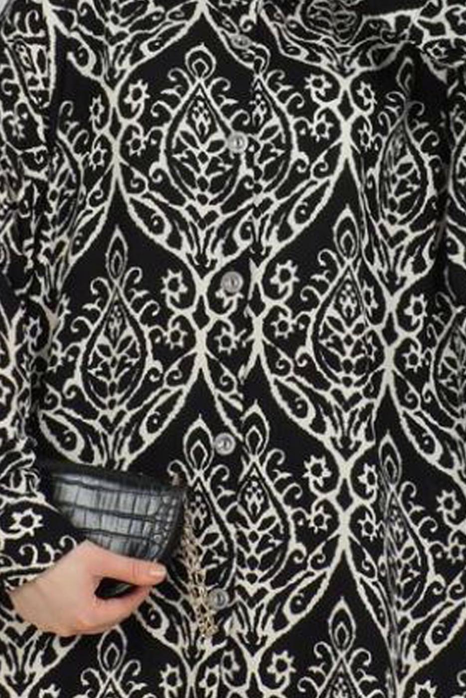 Tesettür giyim SİYAH DESENLİ PAMUKLU TESETTÜR TUNİK T 2208