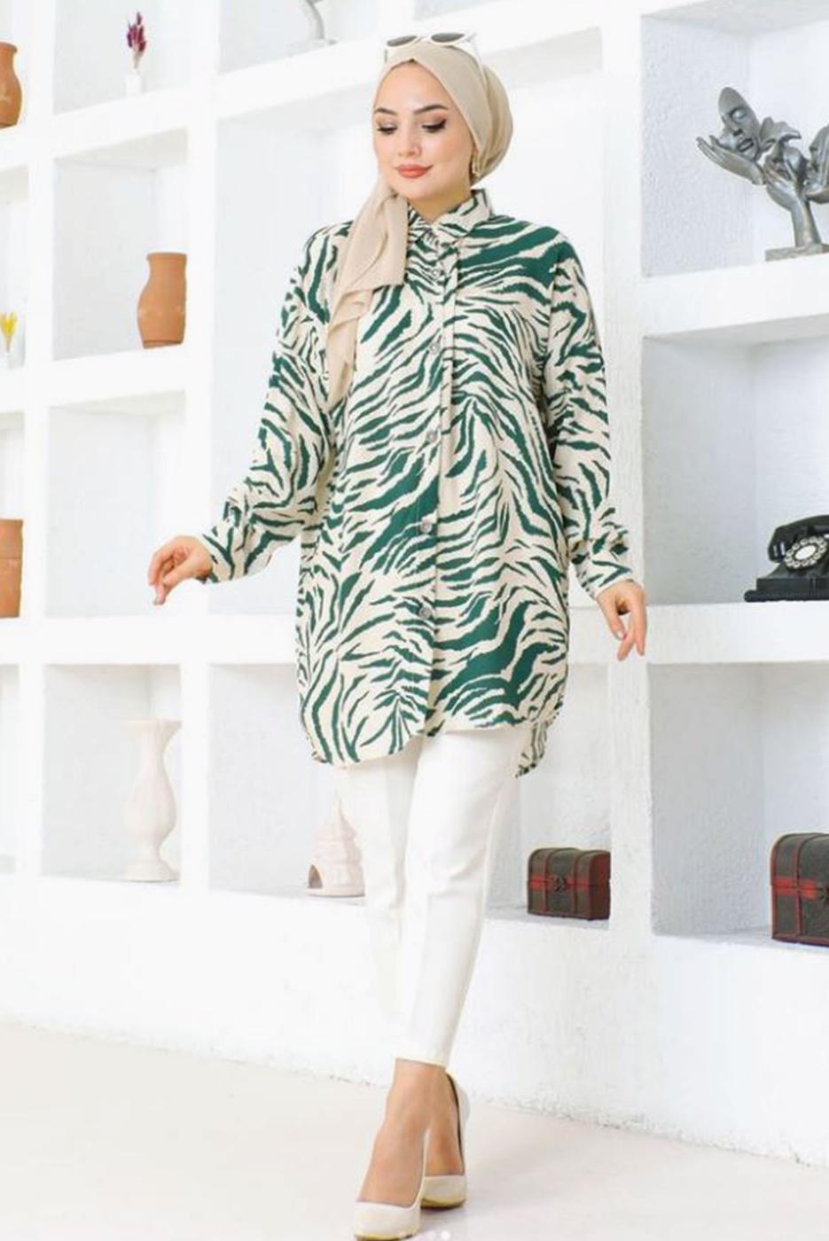 Tesettür giyim YEŞİL ZEBRA DESENLİ PAMUKLU TUNİK T 5210