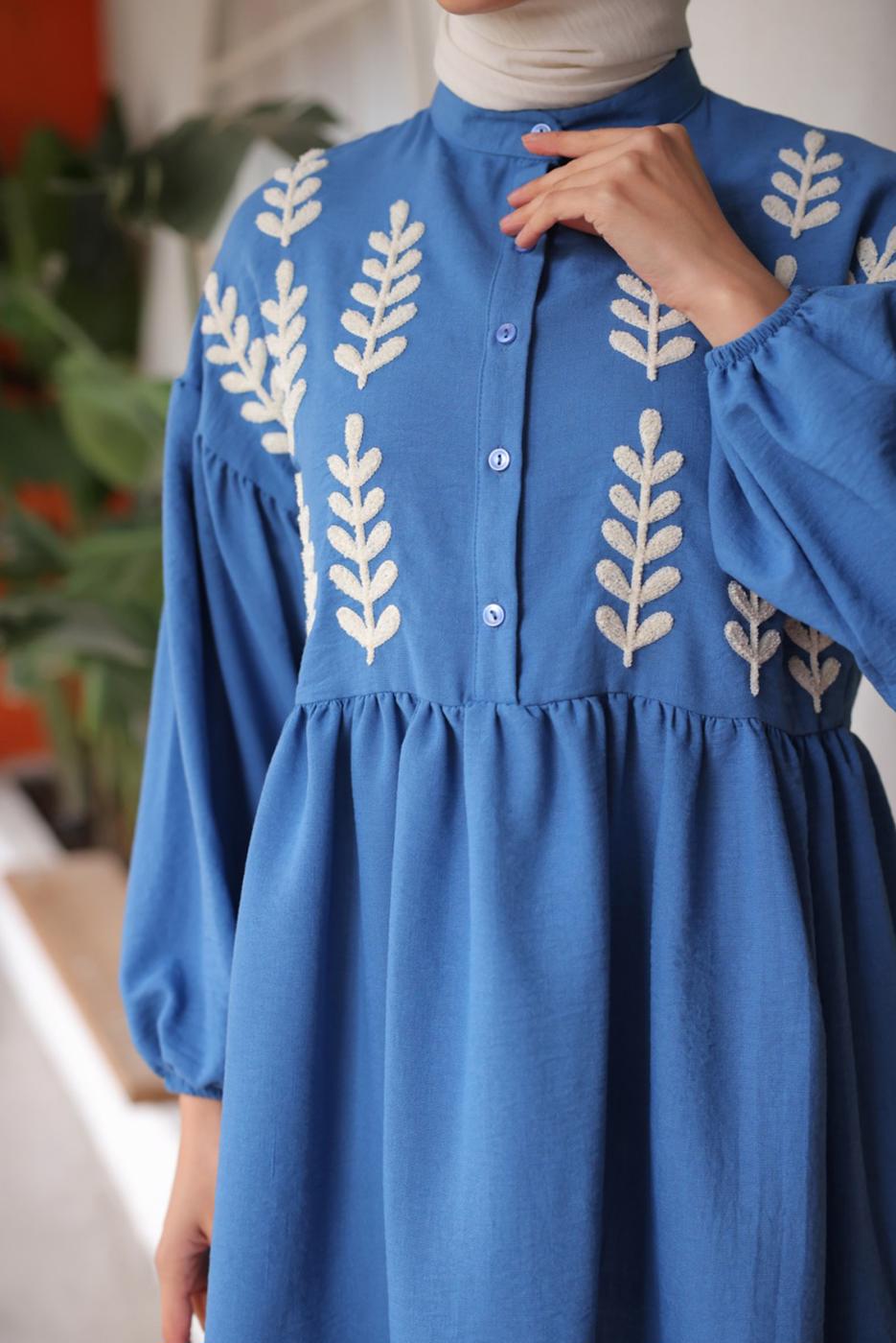 Tesettür giyim LACİVERT YAPRAK DESENLİ GÖMLEK TUNİK T 6302