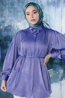 Tesettür giyim LACİVERT BROŞ DETAYLI TUNİK T 70042