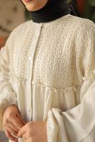 Tesettür giyim BEJ BALON KOL GÖMLEK TUNİK T 8202