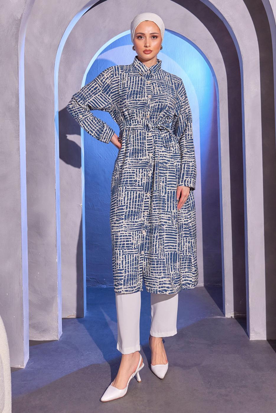 Tesettür giyim LACİVERT DESENLİ KUŞAKLI UZUN TUNİK T 8504