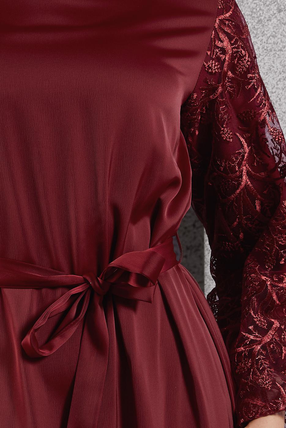 Tesettür giyim BORDO KUŞAKLI SATEN ABİYE ELBİSE T 1516