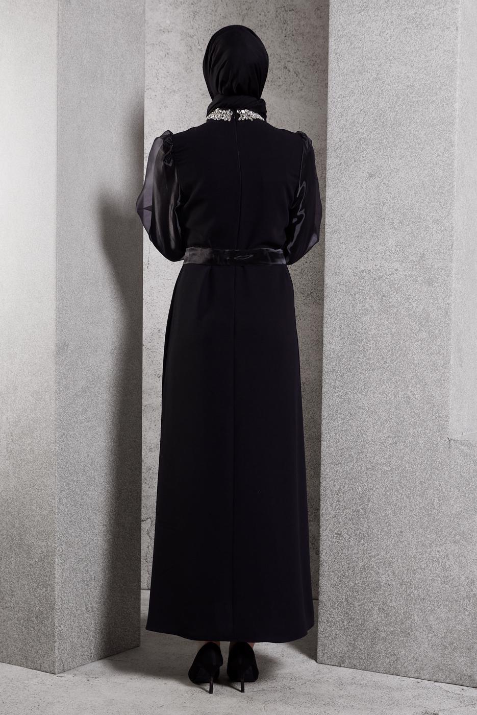 Tesettür giyim SİYAH KUŞAKLI TESETTÜR ABİYE ELBİSE T 6754