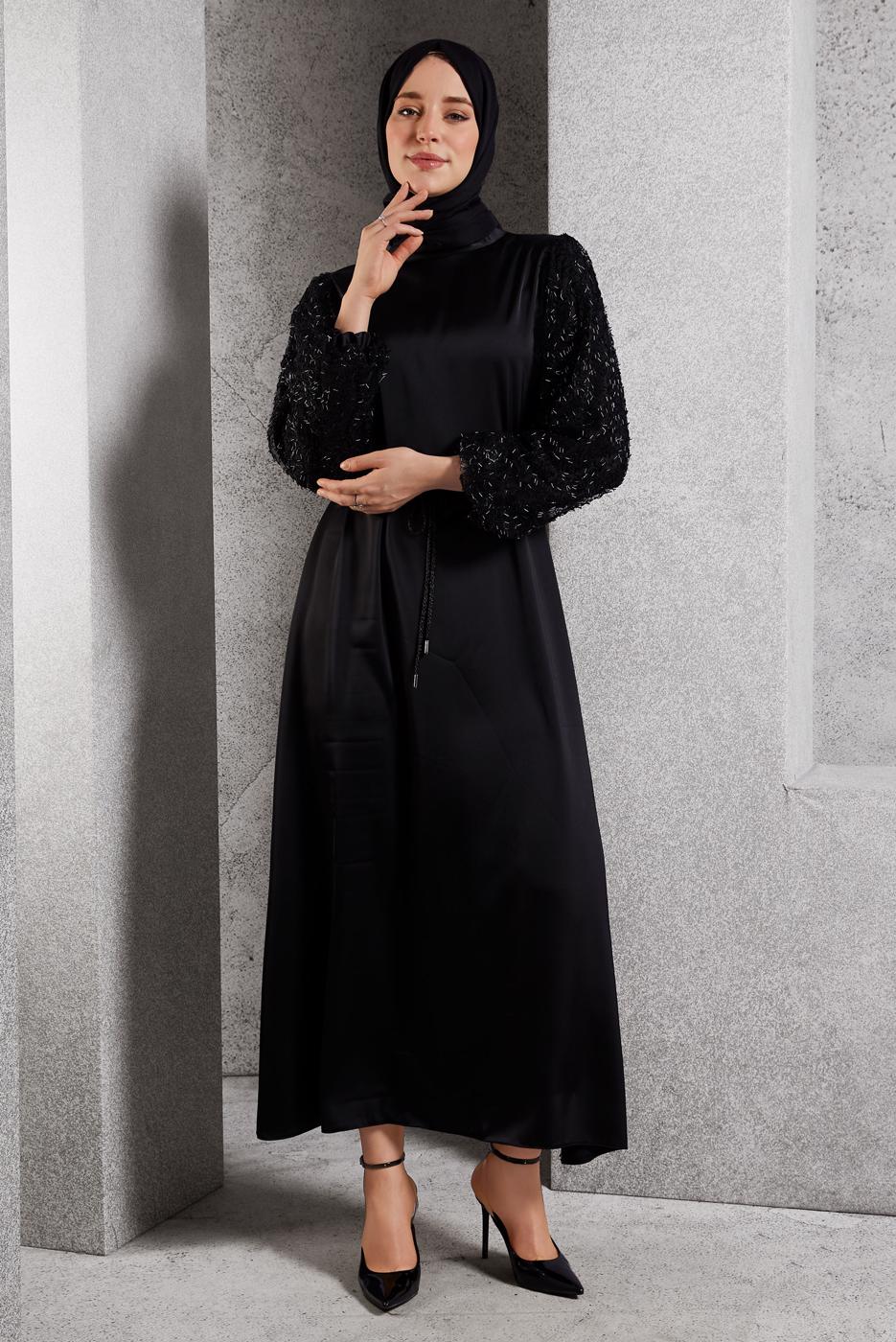 Tesettür giyim SİYAH SATEN ABİYE ELBİSE T 7616