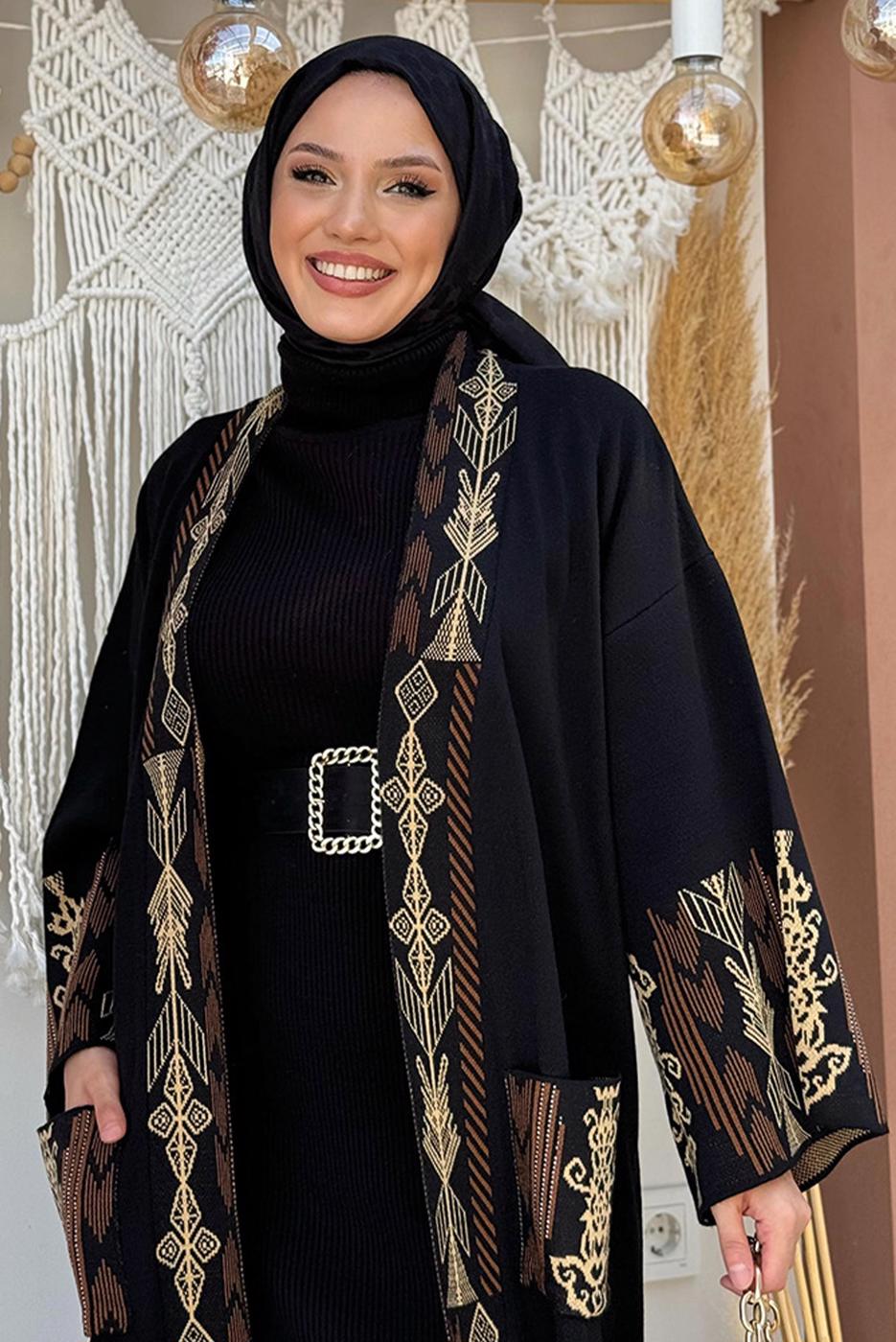 Tesettür giyim SİYAH İŞLEME DETAYLI TRİKO HIRKA T 30021