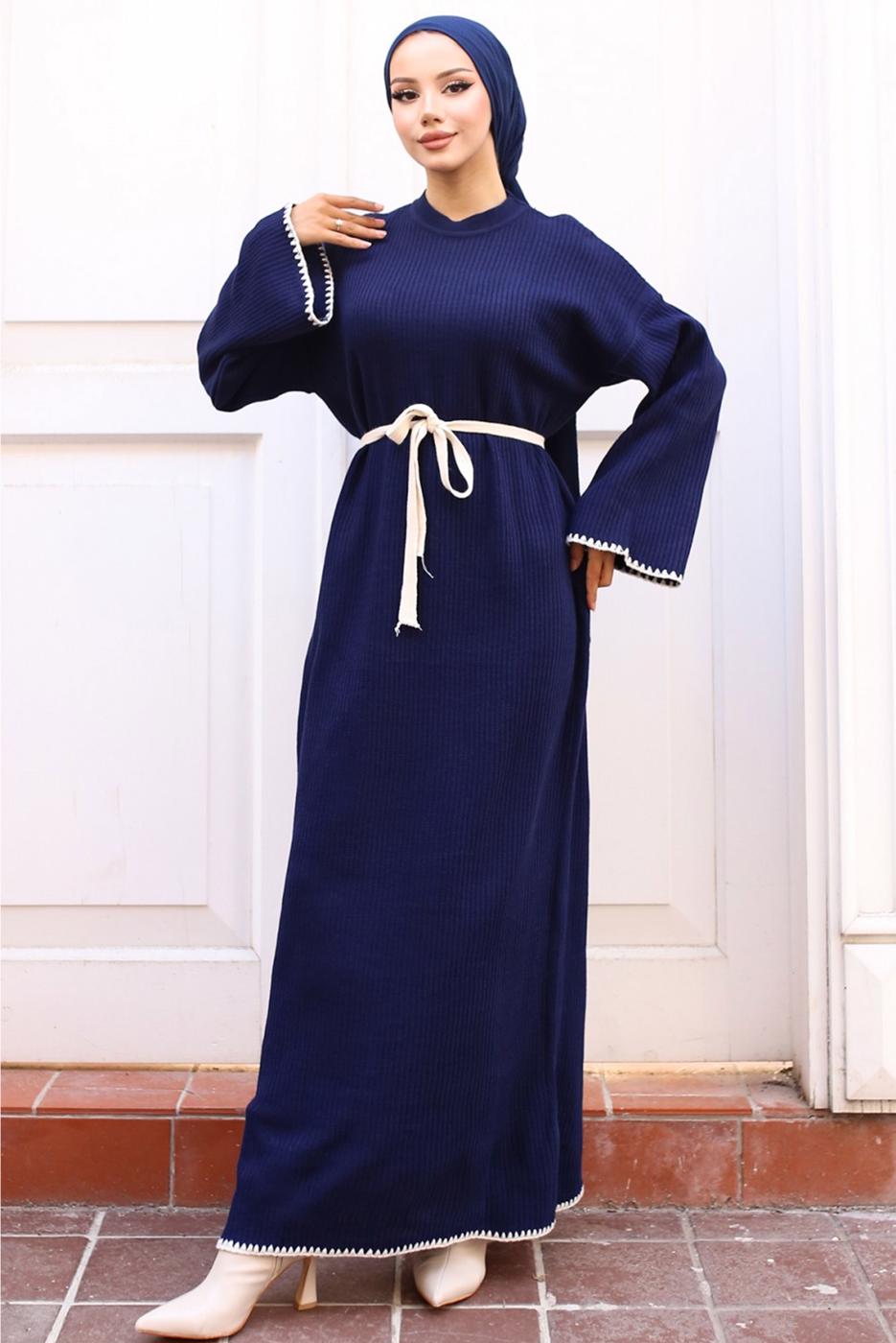 Tesettür giyim LACİVERT KUŞAKLI TRİKO ELBİSE T 04011
