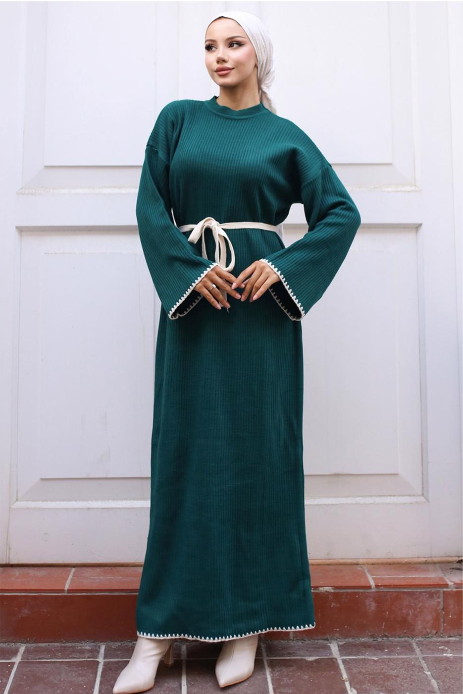 Tesettür giyim YEŞİL KUŞAKLI TRİKO ELBİSE T 04011