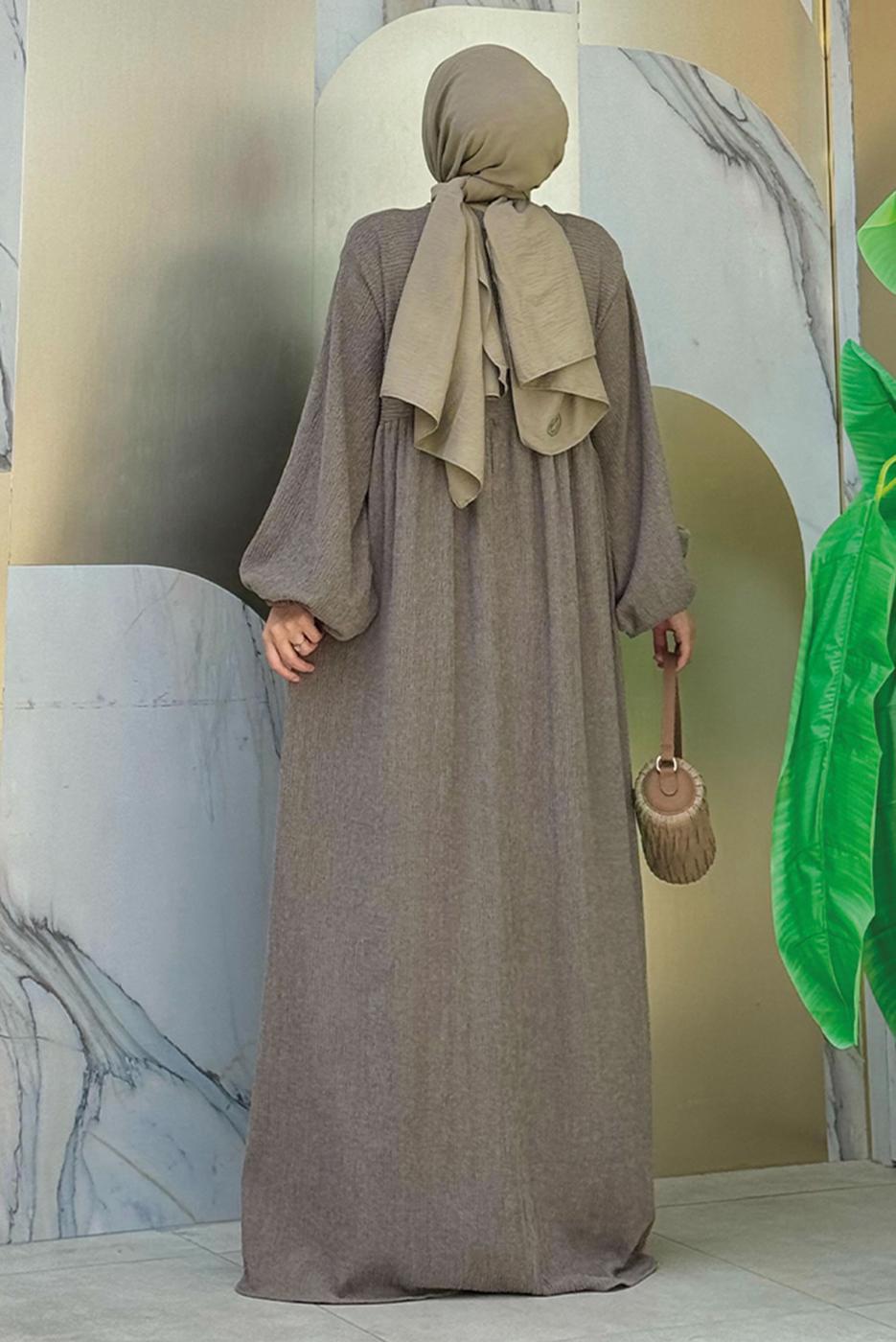 Tesettür giyim BEJ ROBALI TESETTÜR ÖRME ELBİSE T 1206