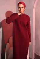 Tesettür giyim BORDO FERMUAR DETAYLI TRİKO ELBİSE T 3109